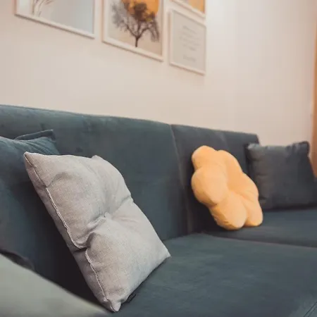 Tam Skanderbeg Square Serviced Center No1 Tirana