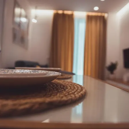 Tam Skanderbeg Square Serviced Center No1 Daire *