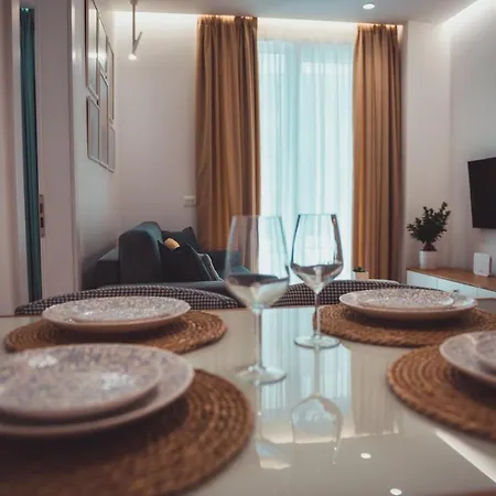 Tam Skanderbeg Square Serviced Center No1 Daire *