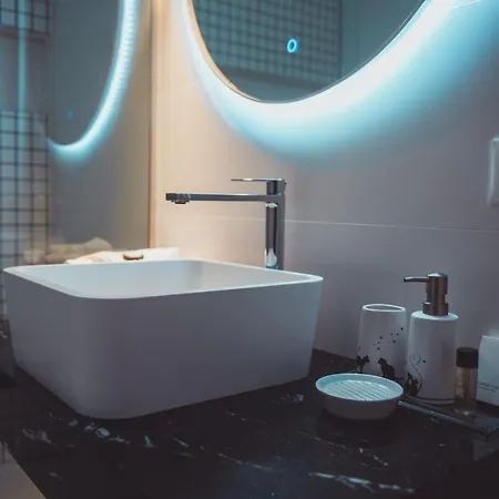 Tam Skanderbeg Square Serviced Center No1 Apartment *