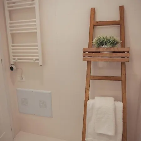 Tam Skanderbeg Square Serviced Center No1 Daire