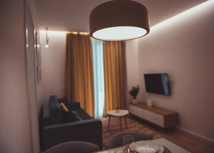 Tam Skanderbeg Square Serviced Center No1 Apartment