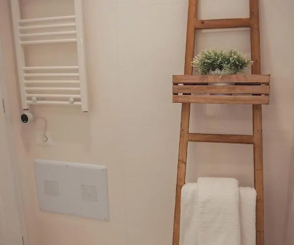 Tam Skanderbeg Square Serviced Center No1 公寓